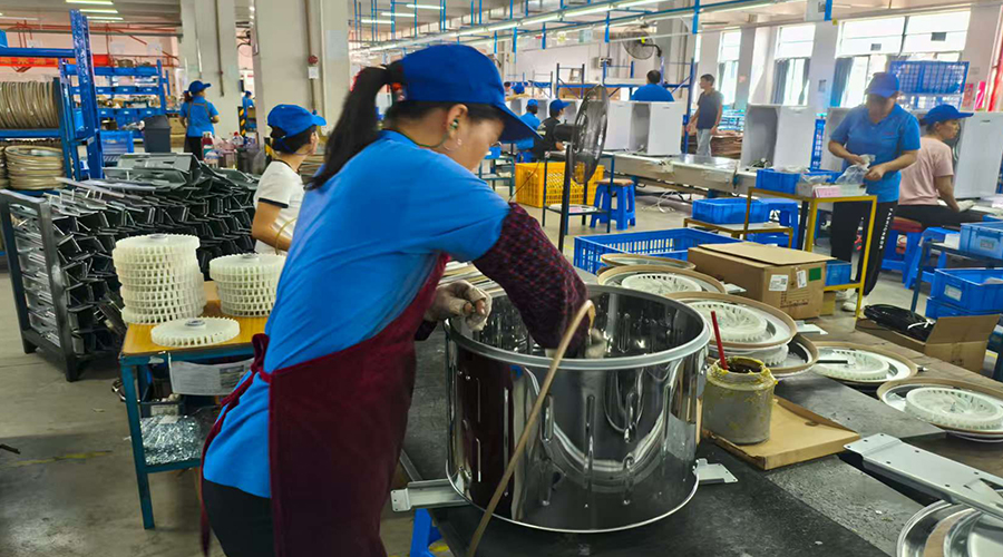 烘干機發(fā)出異響？別慌，我們來幫您