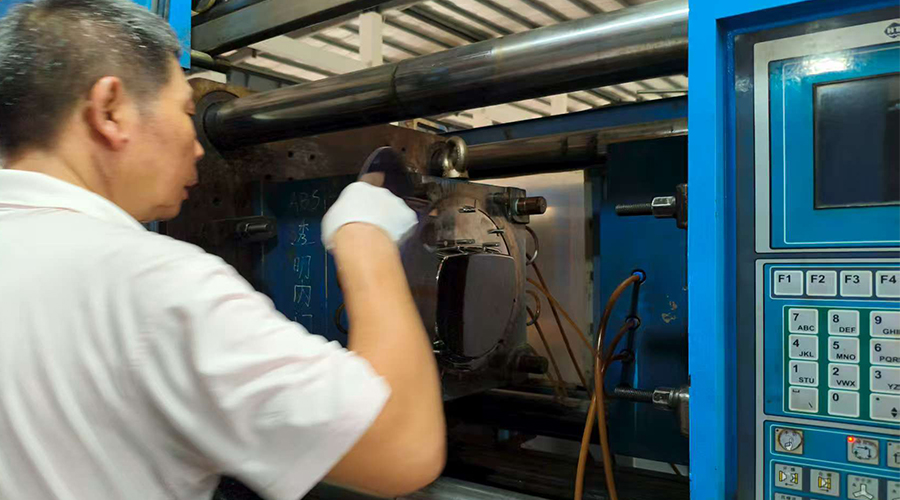 品質(zhì)鑄就信賴(lài)，服務(wù)成就卓越